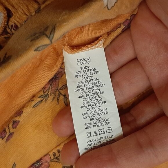 3/$20 Childrens Place 2pc Matching Set Floral Top Ruffled Skirt Smocked Summer - Picture 14 of 14